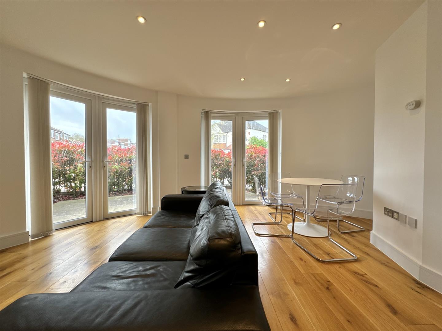 Emerald Apartments, London